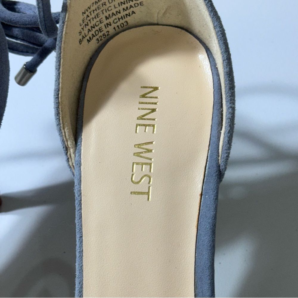 NWOB Nine West Powder Blue Pointed Toe Leather Pumps with Ankle Wrap — Size 8M - Picture 5 of 8